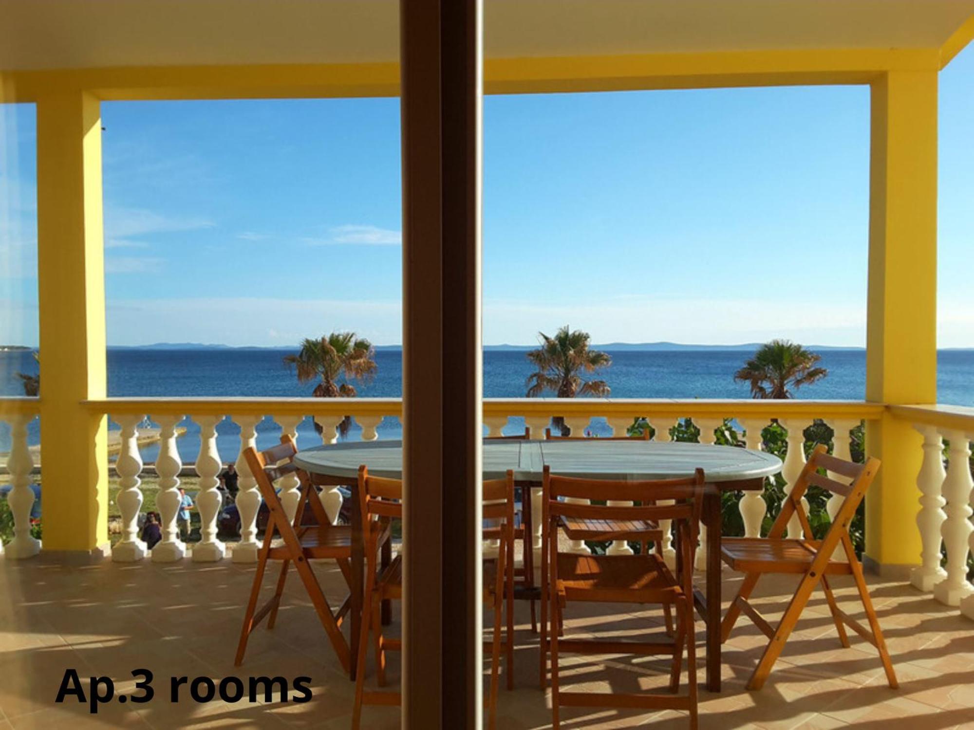 Deby Beach House Vir Luaran gambar