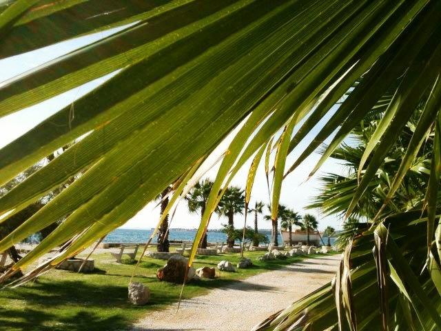Deby Beach House Vir Luaran gambar